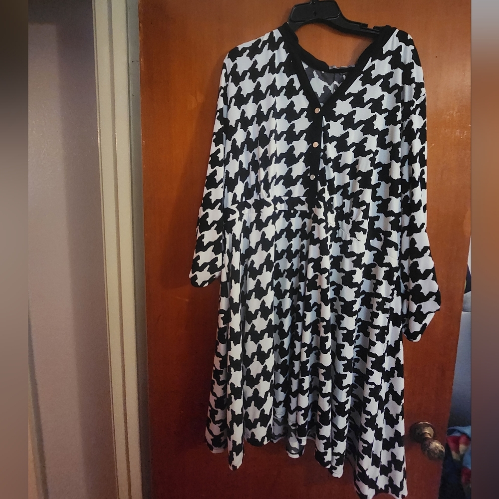 NY COLLECTION Black &White Houndstooth Fit and Flare Dress 3x